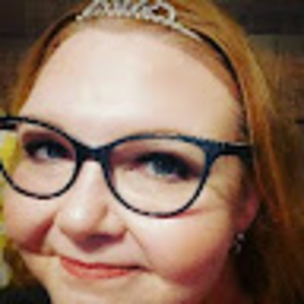 Meet your Posher, Deborah